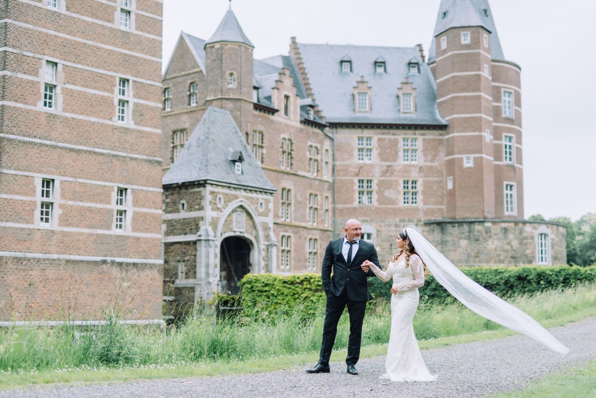 Sarah & Matthew - Photo 48