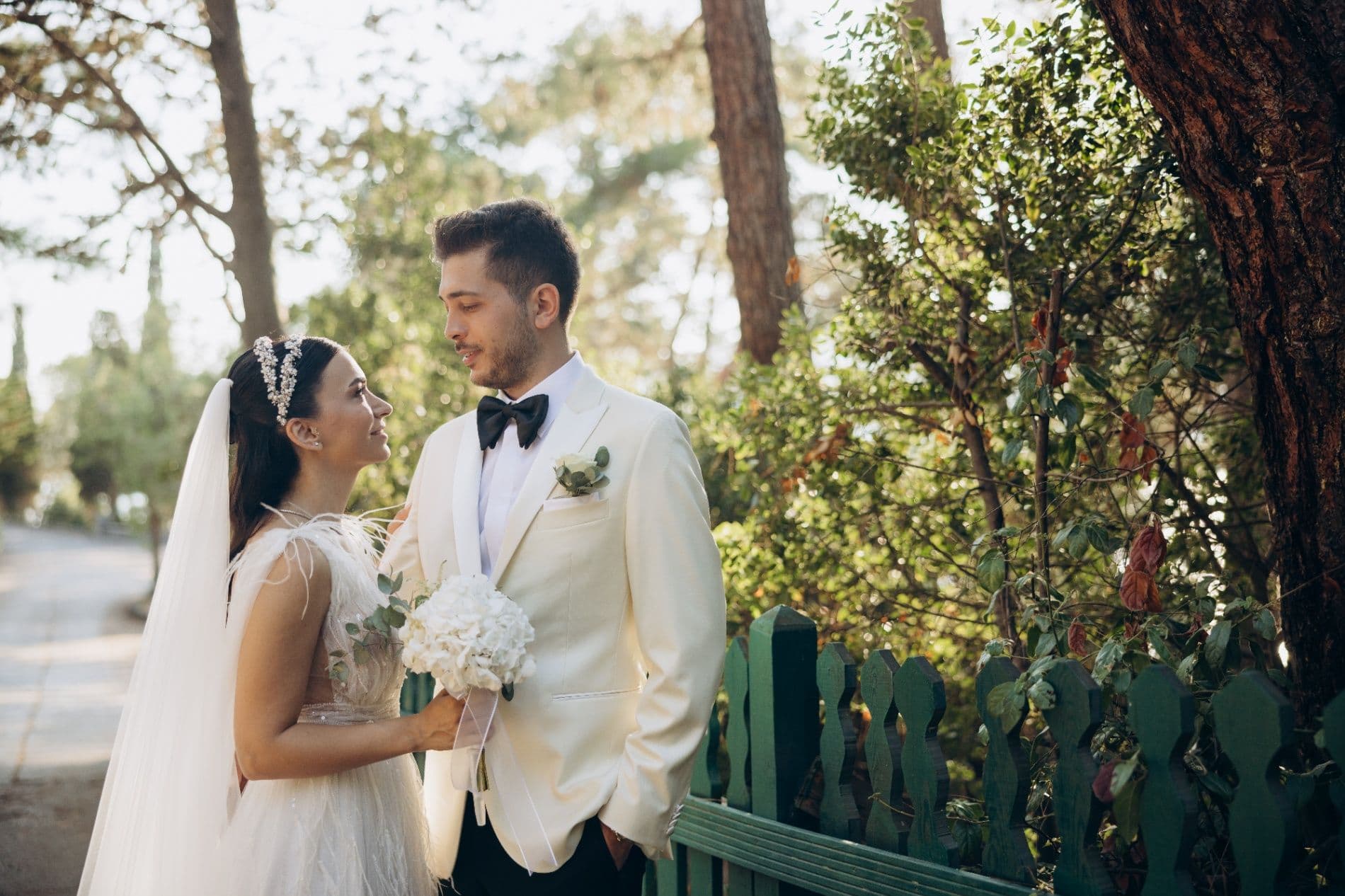 Sarah & Matthew - Photo 79